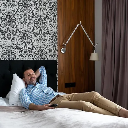 アパート Panorama シュツァブニツァ