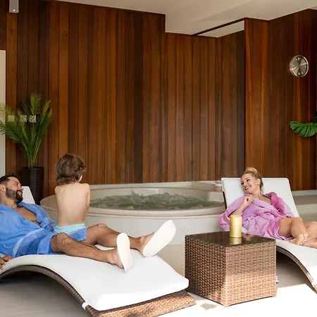 アパート Panorama