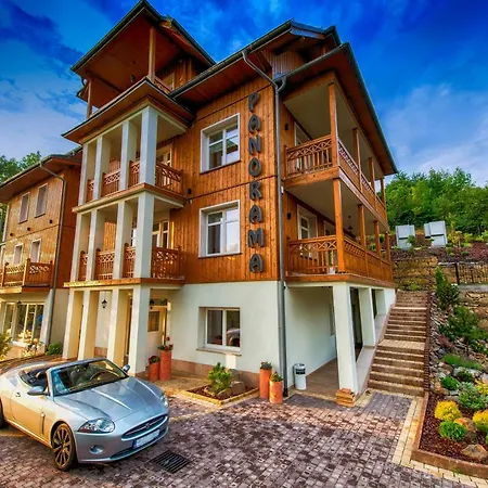 アパート Panorama シュツァブニツァ